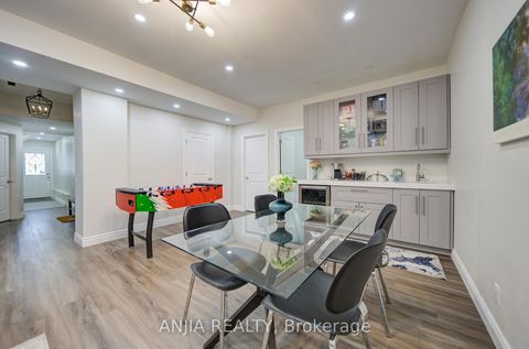 Photo 42 at 64 Frederick Stamm Crescent, Berczy, Markham