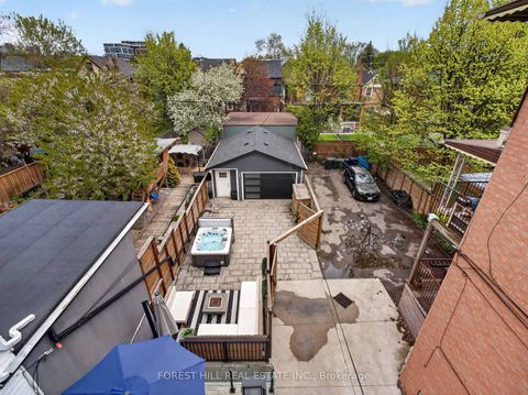 Photo 22 at 1045 Dovercourt Road, Junction, Toronto