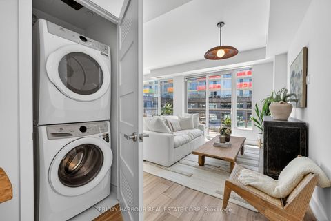 Photo 4 at 218 - 333 Sunseeker Avenue, Rural Innisfil, Innisfil