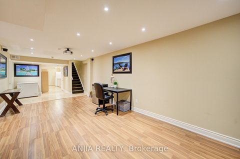 Photo 39 at 174 Goldenwood Crescent, Greensborough, Markham