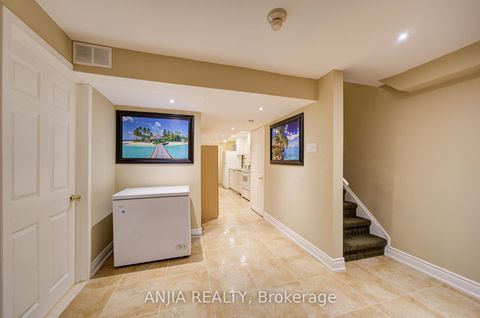 Photo 40 at 174 Goldenwood Crescent, Greensborough, Markham