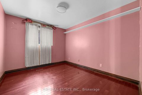 Photo 20 at 50 Apache Trail, Pleasant View, Toronto