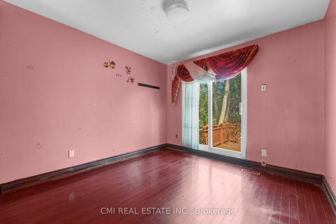 Photo 25 at 50 Apache Trail, Pleasant View, Toronto