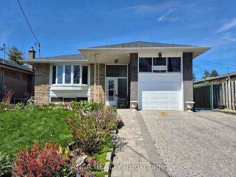 Photo 2 at 36 Birchard Street, Sullivan, Toronto