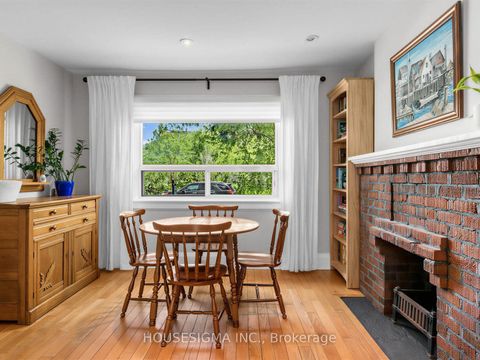 Photo 4 at 7 Humber Hill Avenue, Lambton Baby Point, Toronto