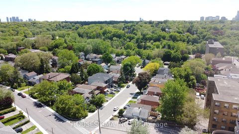 Photo 29 at 7 Humber Hill Avenue, Lambton Baby Point, Toronto