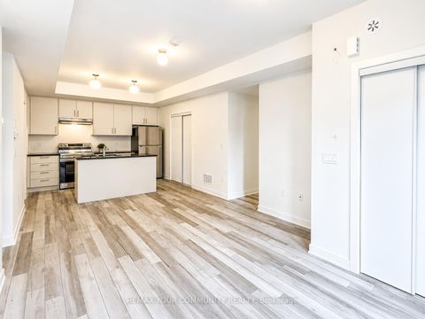 Photo 1 at 6B - 15100 Yonge Street, Aurora Village, Aurora
