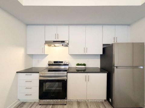 Photo 4 at 6B - 15100 Yonge Street, Aurora Village, Aurora