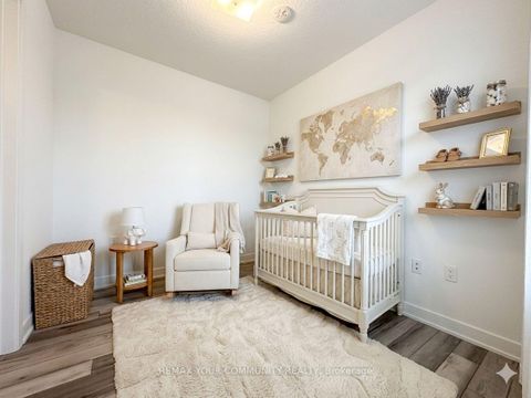 Photo 12 at 6B - 15100 Yonge Street, Aurora Village, Aurora