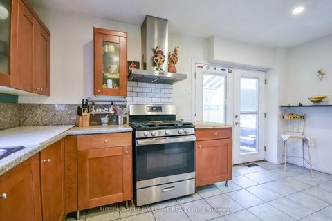 Photo 12 at 2448 Wallace Avenue, Alcona, Innisfil