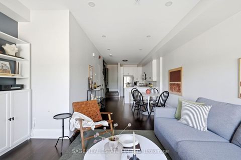 Photo 6 at Th4 - 6 Kalmar Avenue, Cliffside, Toronto