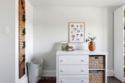 Photo 10 at Th4 - 6 Kalmar Avenue, Cliffside, Toronto