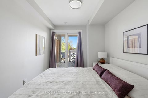 Photo 12 at Th4 - 6 Kalmar Avenue, Cliffside, Toronto