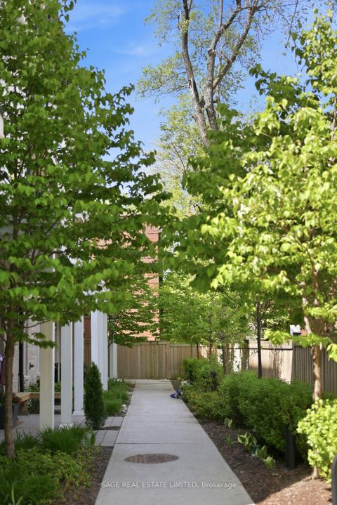 Photo 34 at Th4 - 6 Kalmar Avenue, Cliffside, Toronto