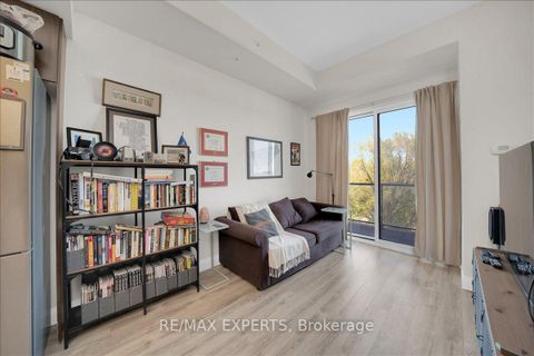 Photo 11 at 629 - 22 East Haven Drive, Cliffside, Toronto
