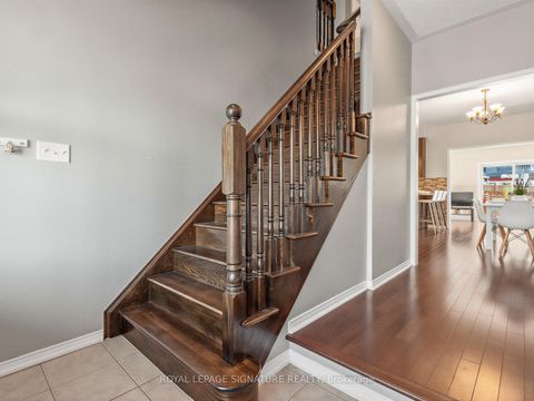 Photo 3 at 32 Clarepark Court, Central East, Ajax