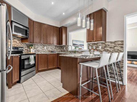 Photo 7 at 32 Clarepark Court, Central East, Ajax
