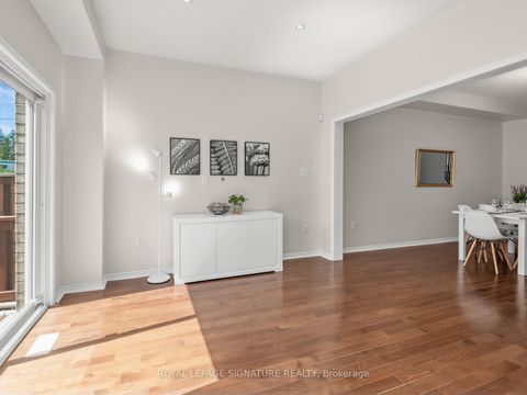 Photo 12 at 32 Clarepark Court, Central East, Ajax
