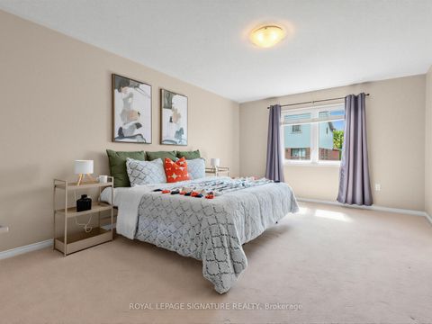 Photo 13 at 32 Clarepark Court, Central East, Ajax