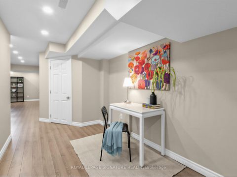 Photo 23 at 32 Clarepark Court, Central East, Ajax