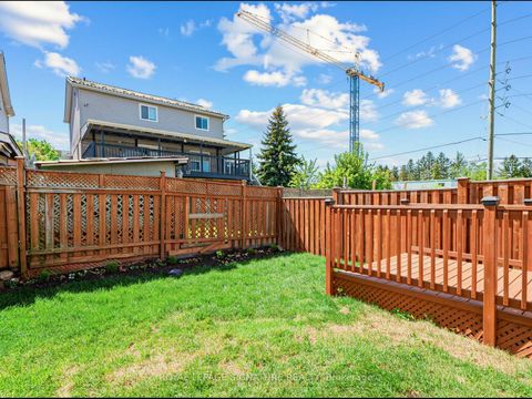Photo 30 at 32 Clarepark Court, Central East, Ajax