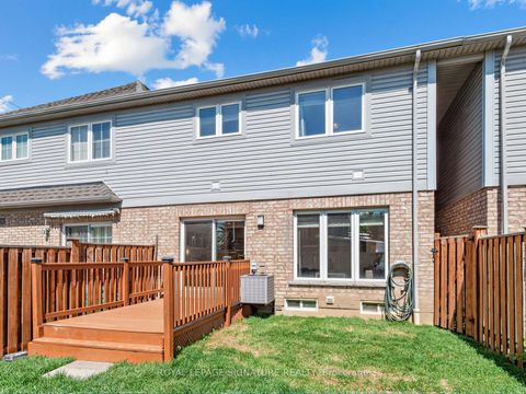 Photo 31 at 32 Clarepark Court, Central East, Ajax