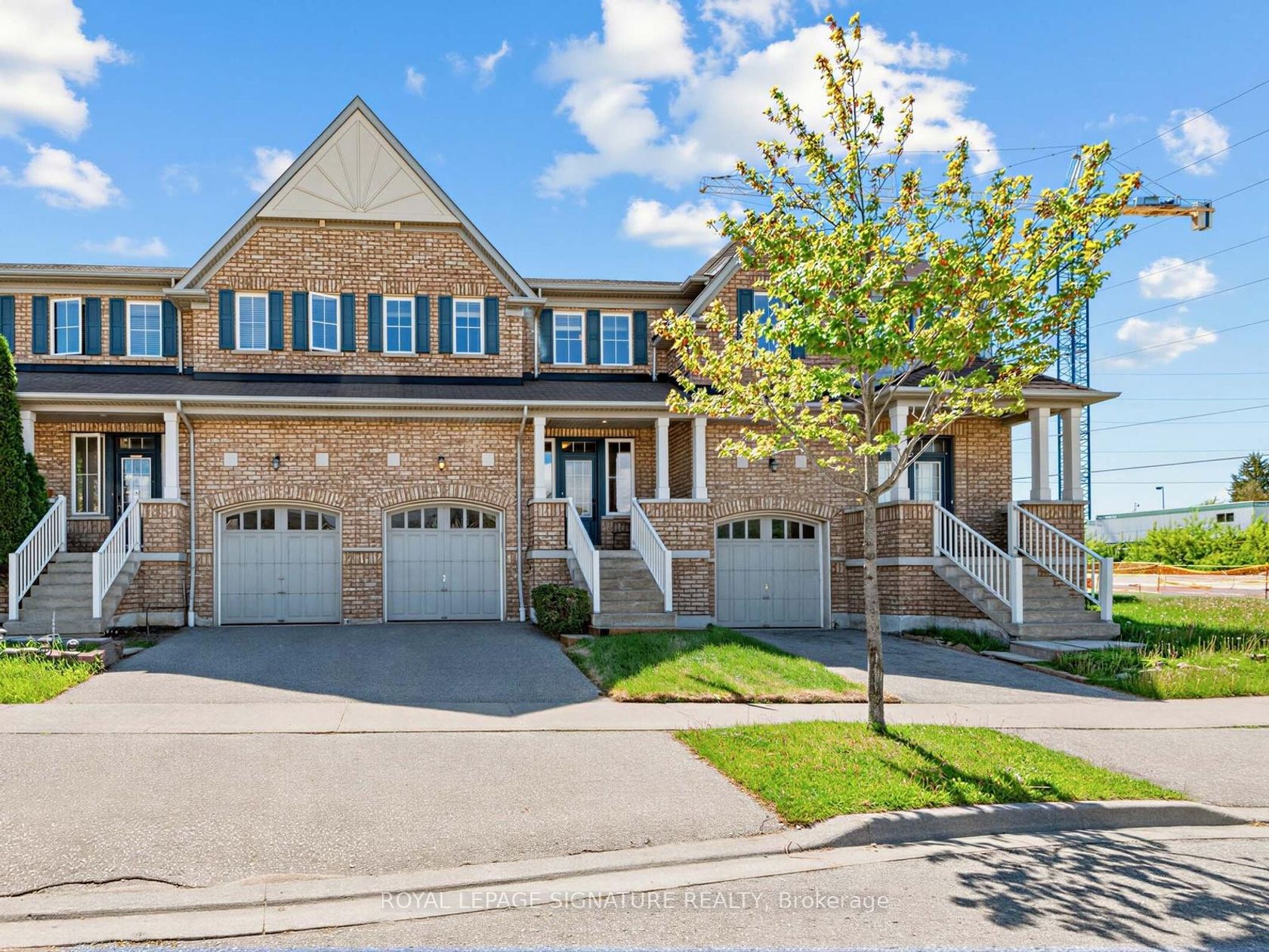 32 Clarepark Court, Central East, Ajax 