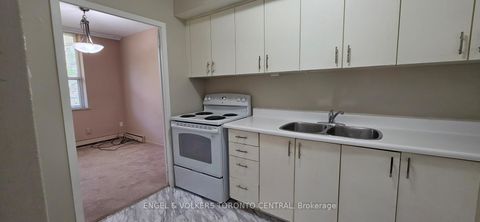 Photo 11 at 315 - 70 Old Sheppard Avenue, Pleasant View, Toronto