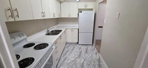 Photo 14 at 315 - 70 Old Sheppard Avenue, Pleasant View, Toronto