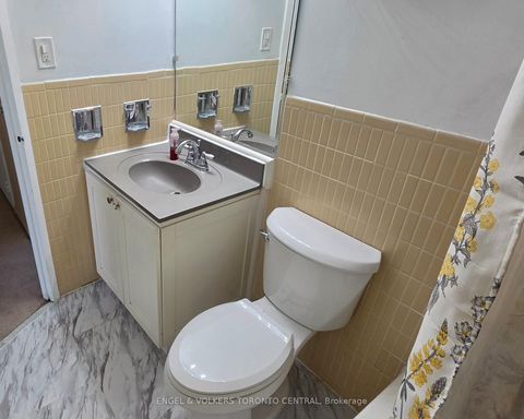 Photo 21 at 315 - 70 Old Sheppard Avenue, Pleasant View, Toronto