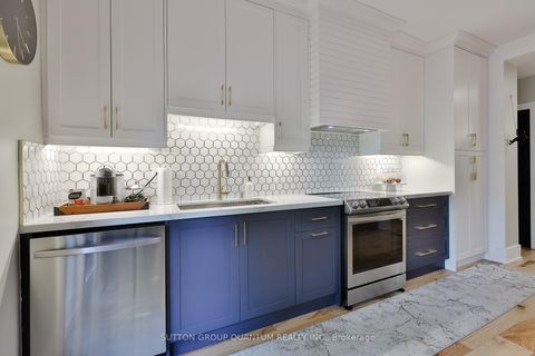 Photo 8 at 268 Ashdale Avenue, Coxwell, Toronto