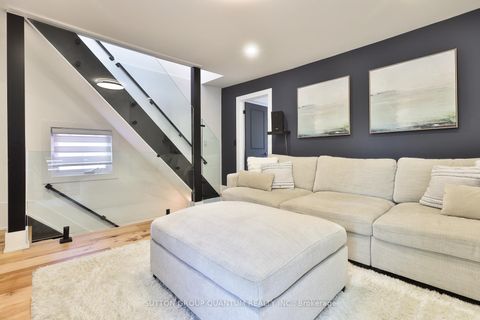 Photo 15 at 268 Ashdale Avenue, Coxwell, Toronto