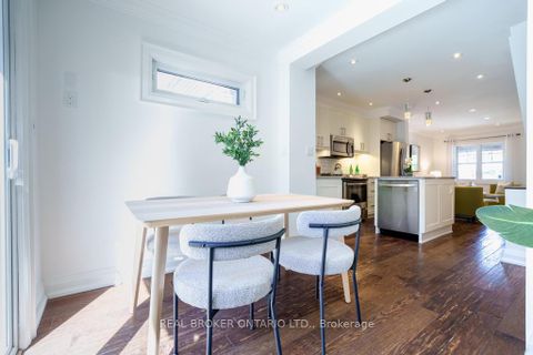 Photo 14 at 5 Heyworth Crescent S, Danforth, Toronto
