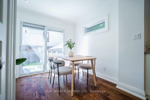 Photo 16 at 5 Heyworth Crescent S, Danforth, Toronto