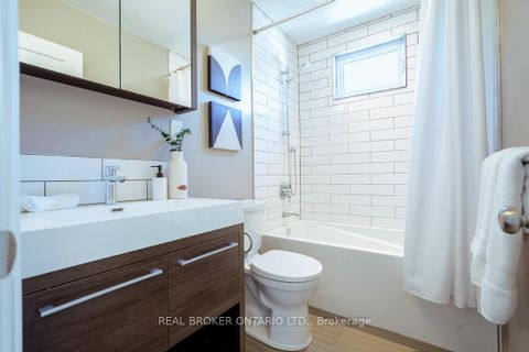 Photo 25 at 5 Heyworth Crescent S, Danforth, Toronto