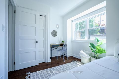 Photo 30 at 5 Heyworth Crescent S, Danforth, Toronto