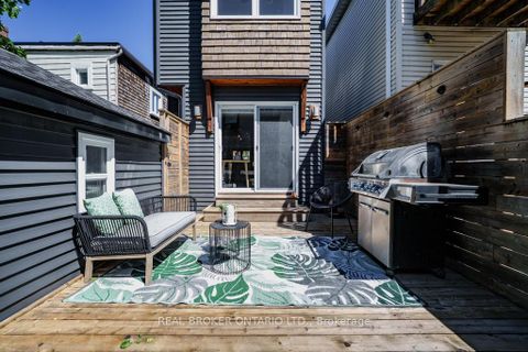 Photo 39 at 5 Heyworth Crescent S, Danforth, Toronto