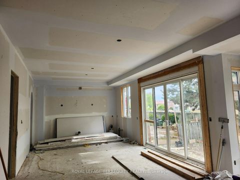 Photo 6 at 3372 Brimley Road, Milliken, Toronto