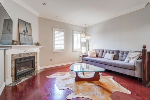 Photo 4 at 10 - 645 Davenport Road, Casa Loma, Toronto