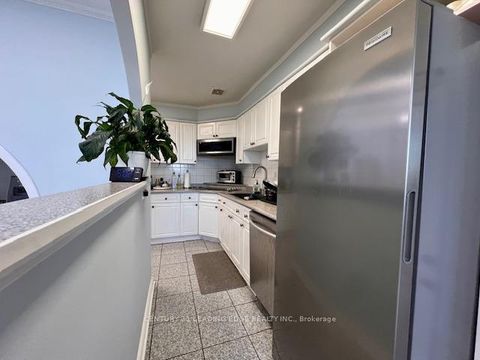 Photo 14 at 911 - 80 Grandravine Drive, York University Heights, Toronto