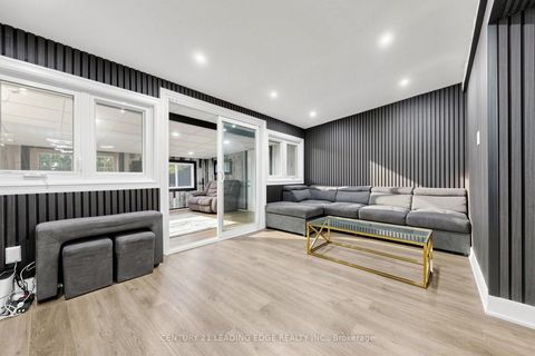 Photo 8 at 26 Cartier Crescent, Bendale, Toronto