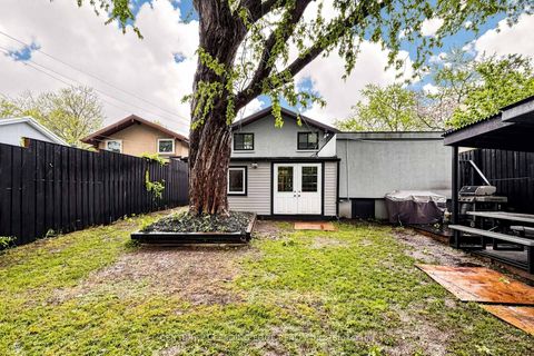 Photo 45 at 26 Cartier Crescent, Bendale, Toronto