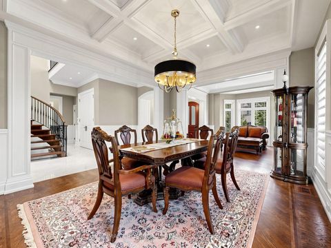 Photo 3 at 351 Patricia Avenue, Newtonbrook West, Toronto