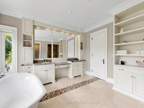 Photo 17 at 351 Patricia Avenue, Newtonbrook West, Toronto