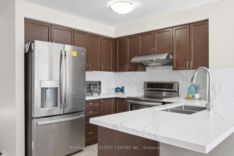 Photo 34 at 47 Martinworth Lane, Central East, Ajax