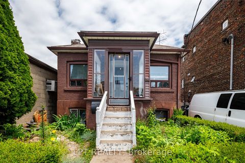 Photo 1 at 541 Vaughan Road, Oakwood Village, Toronto