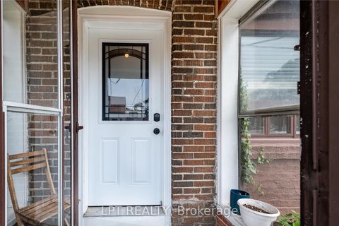 Photo 2 at 541 Vaughan Road, Oakwood Village, Toronto