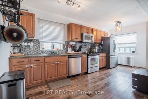 Photo 7 at 541 Vaughan Road, Oakwood Village, Toronto