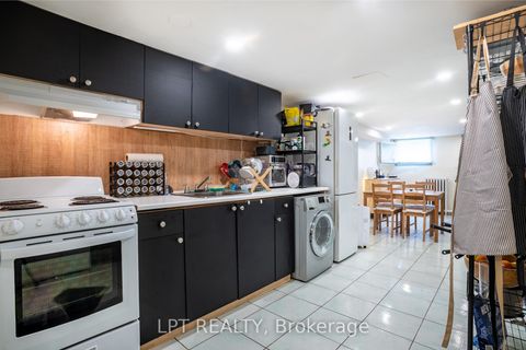 Photo 17 at 541 Vaughan Road, Oakwood Village, Toronto