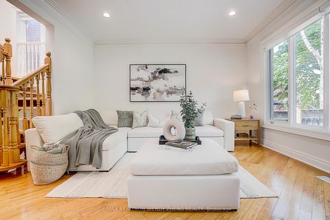 Photo 11 at 185 Wilfred Avenue, Willowdale East, Toronto